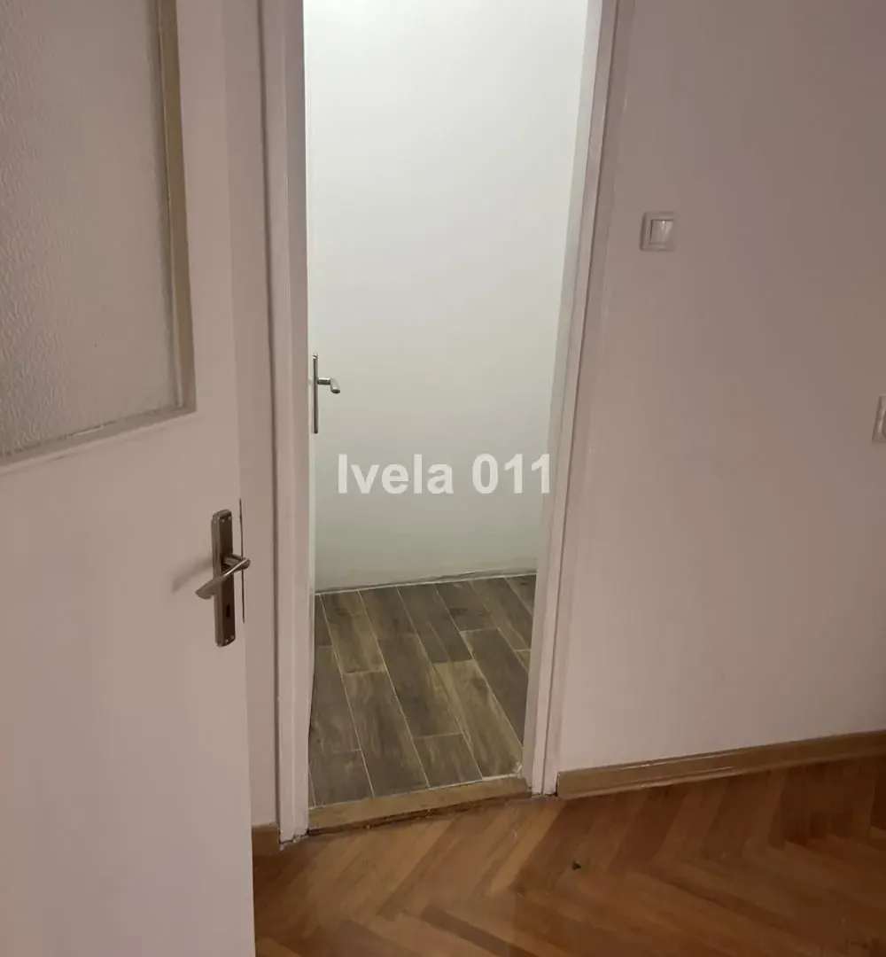 Sale, two bedroom apartment, 78m², Stari Grad, Beograd