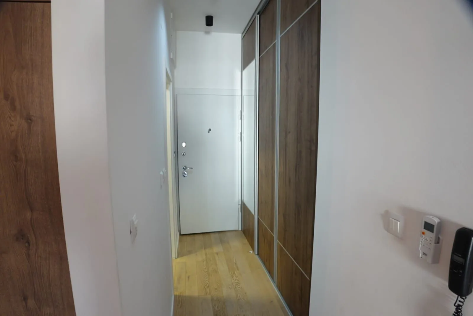 Izdavanje, garsonjera, 36m², Centar, Bar