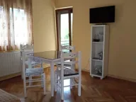 Rent, two bedroom apartment, 65m², Dobrota, Kotor - image 12