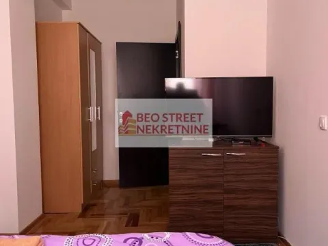 Rent, two bedroom apartment, 55m², Đeram Pijaca, Beograd - image 2