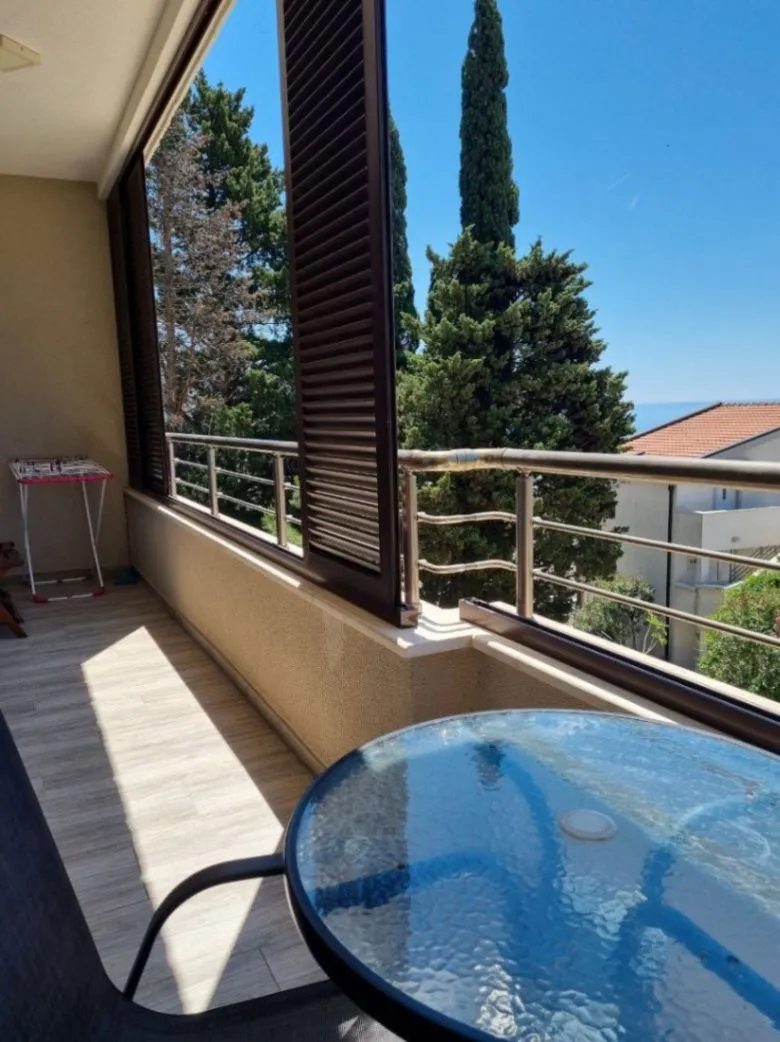 Sale, three bedroom apartment, 79m², Petrovac, Budva