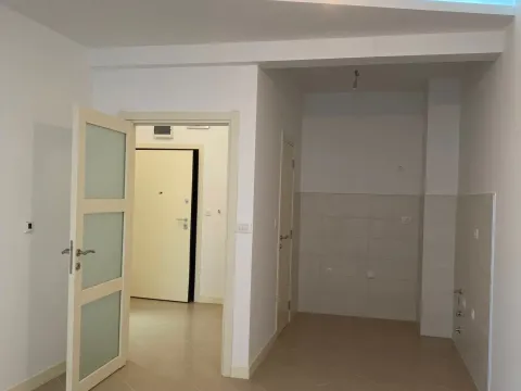 Sale, apartment, 32m², Dobrota, Kotor - image 9