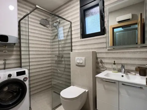 Rent, one bedroom apartment, 21m², Kava, Tivat - image 3