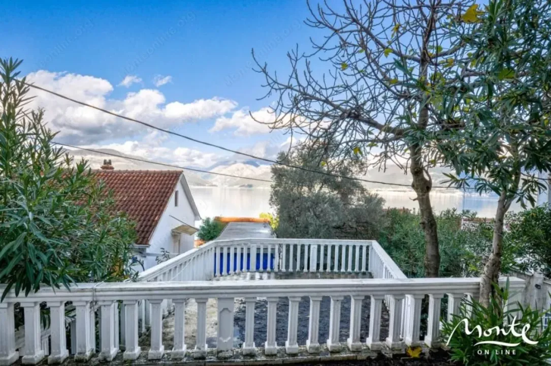 Sale, house, 168m², Krašići, Tivat