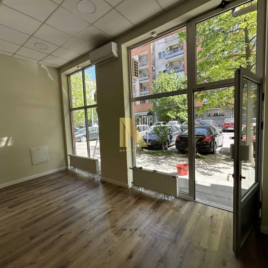 Rent, office space, 35m², Nova Detelinara, Novi Sad Sve Podlokacije