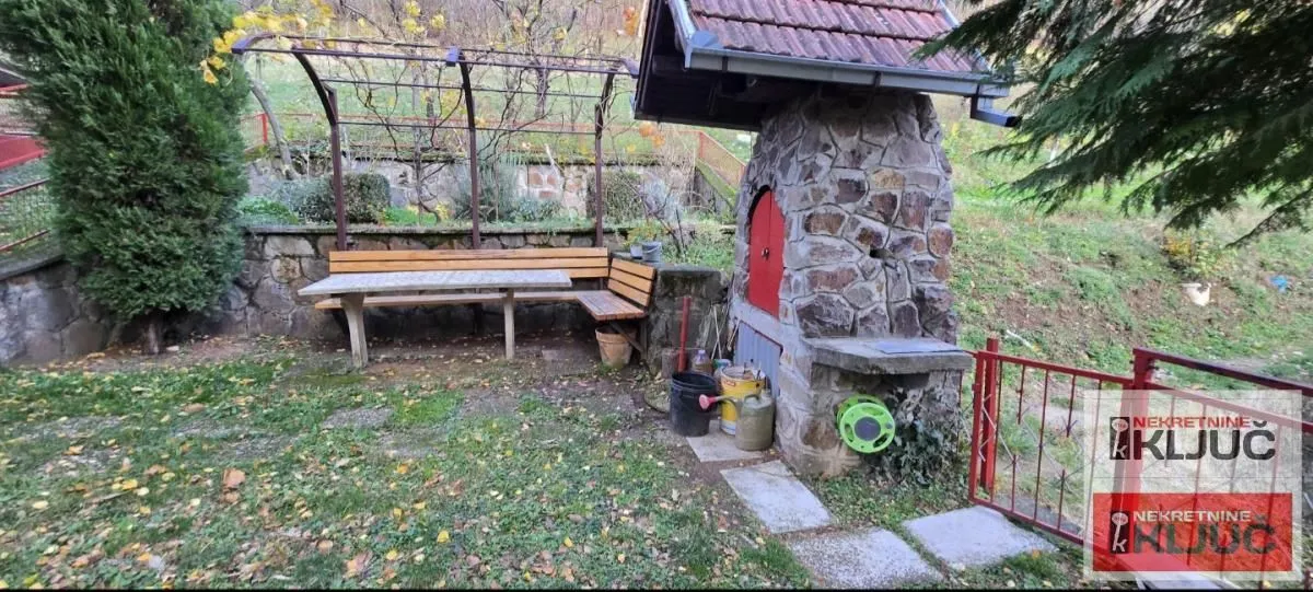 Prodaja, kuća, 63m², Rakovac, Novi Sad Sve Podlokacije