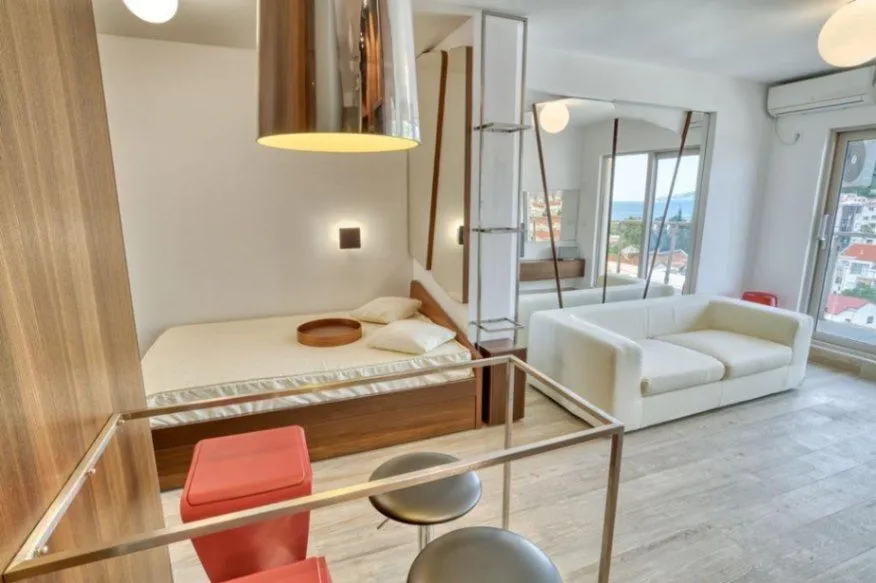 Prodaja, garsonjera, 33m², Centar, Budva