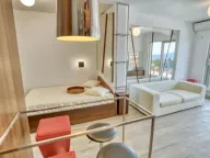 Prodaja, garsonjera, 33m², Centar, Budva - image 1