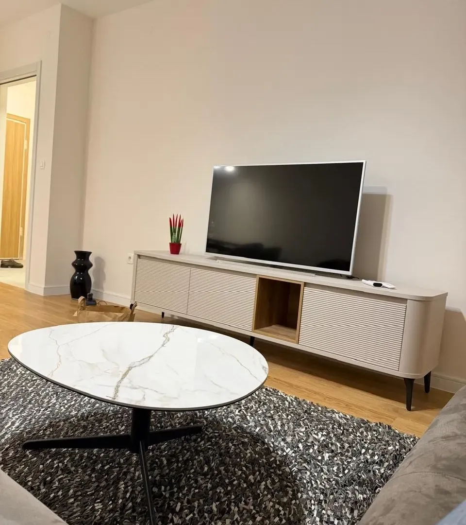 Rent, one bedroom apartment, 49m², Central Point, Podgorica