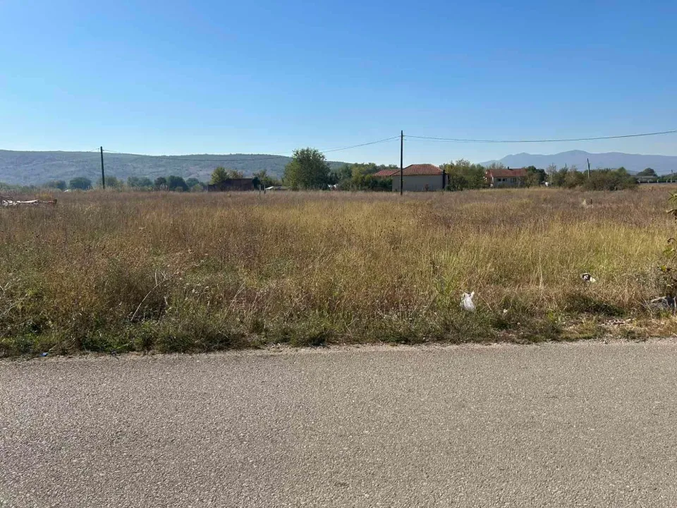 Prodaja, plac, 455m², Pričelje, Podgorica