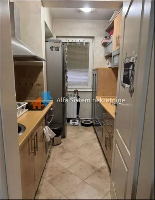 Izdavanje, trosoban stan, 73m², Voždovac Sve Podlokacije, Beograd