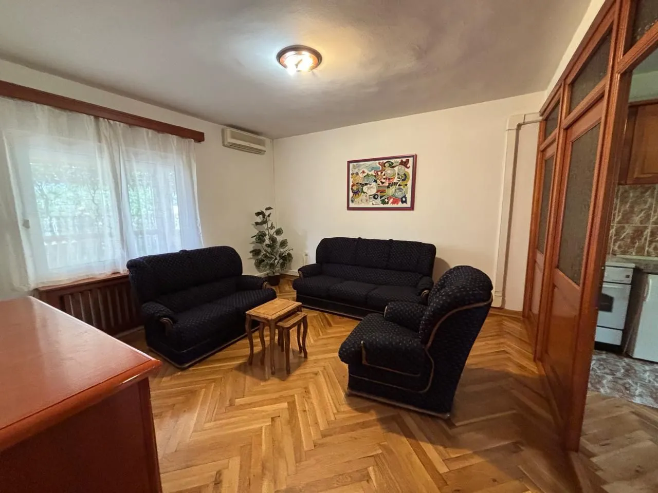 Izdavanje, kuća, 250m², Stari Aerodrom, Podgorica