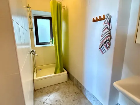 Sale, house, 183m², Centar, Ulcinj - image 17