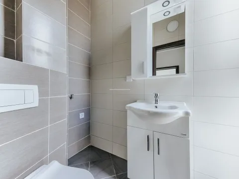 Prodaja, kuća, 250m², Utjeha, Bar - image 2