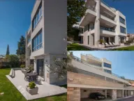 Izdavanje, dvosoban stan, 62m², Centar, Budva - image 1