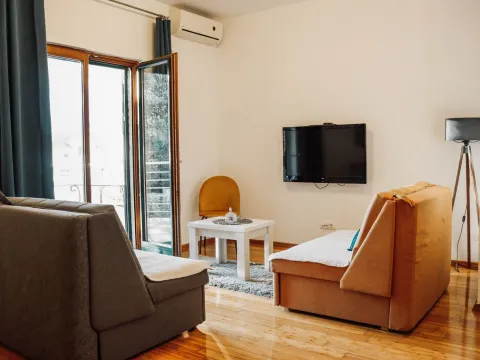 Sale, one bedroom apartment, 65m², Risan, Kotor