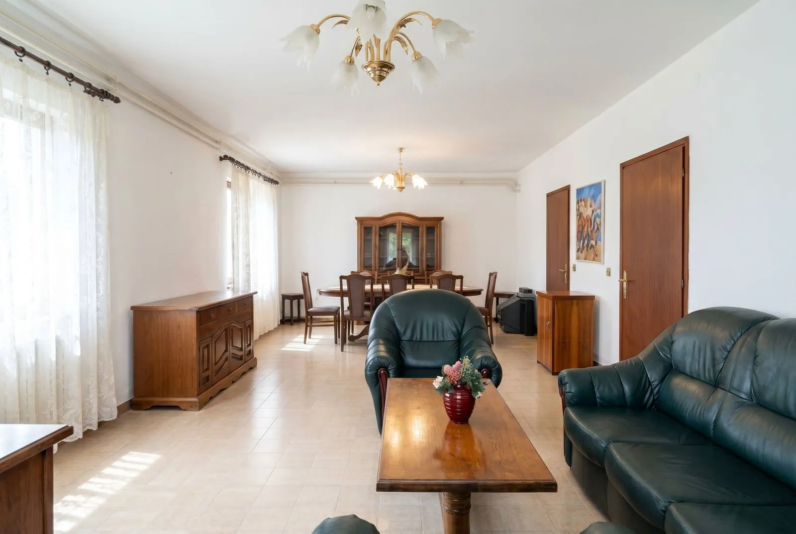 Prodaja, kuća, 250m², Lastva Grbaljska, Kotor