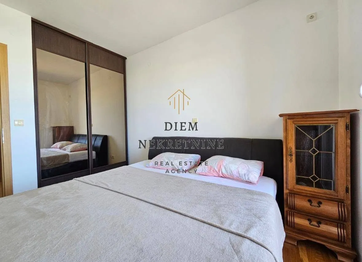 Izdavanje, jednosoban stan, 45m², Centar, Bar