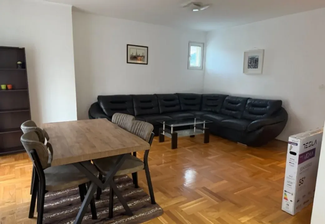 Izdavanje, jednosoban stan, 56m², Momišići, Podgorica