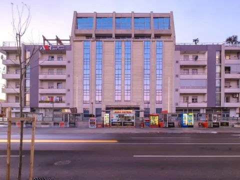 Izdavanje, poslovni prostor, 125m², Podgorica, Crna Gora - image 8