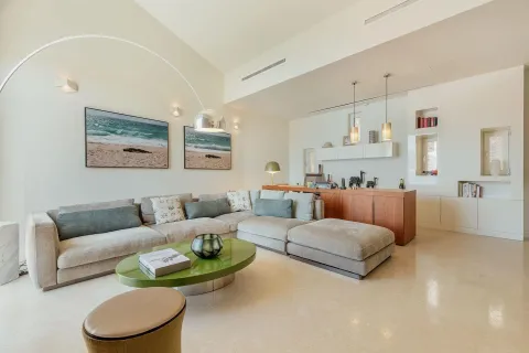 Prodaja, kuća, 320m², Pržno, Budva - image 15
