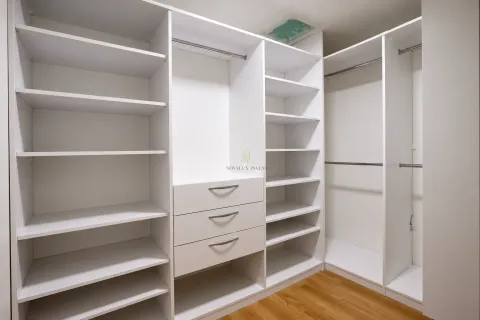 Rent, two bedroom apartment, 100m², Vidikovac, Budva - image 13