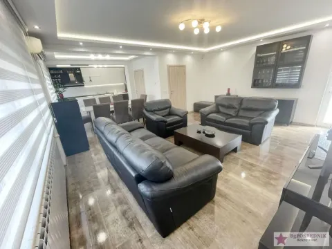 House for Sale, 361m2, Novi Banovci, Stara Pazova House for Sale, 361m2, Novi Banovci, Stara Pazova