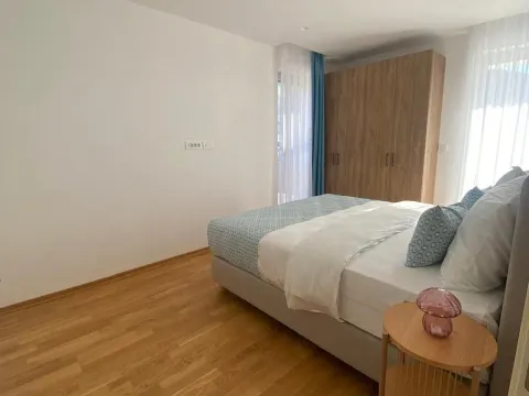 Rent, house, 11m², Blizikuće, Budva - image 6