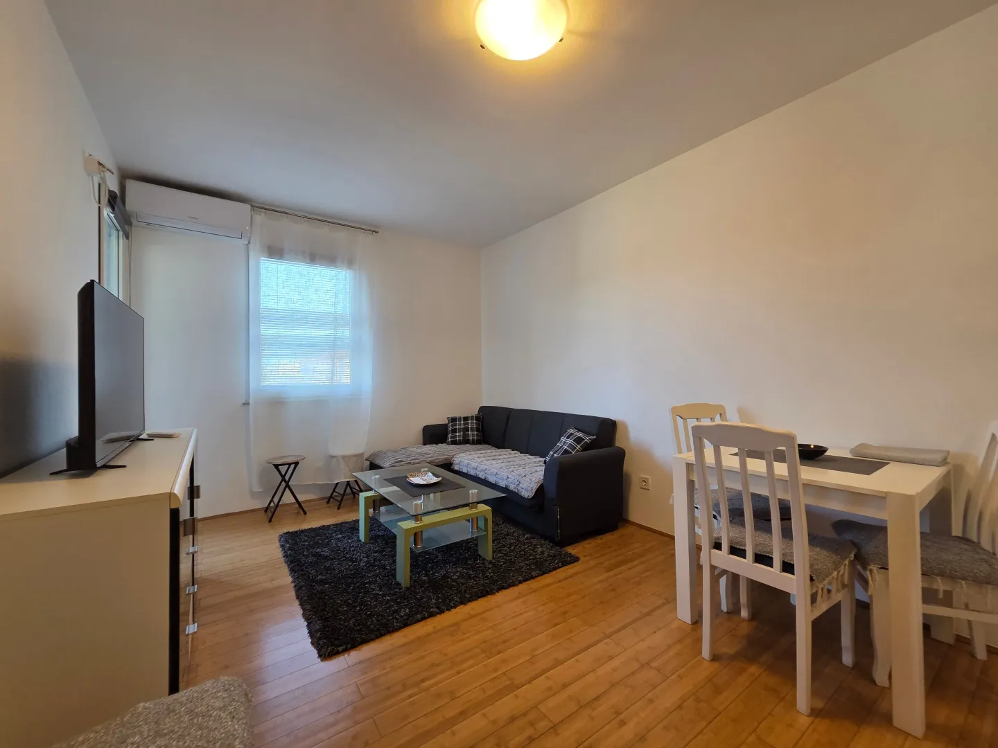 Rent, one bedroom apartment, 42m², Krivi Most, Podgorica
