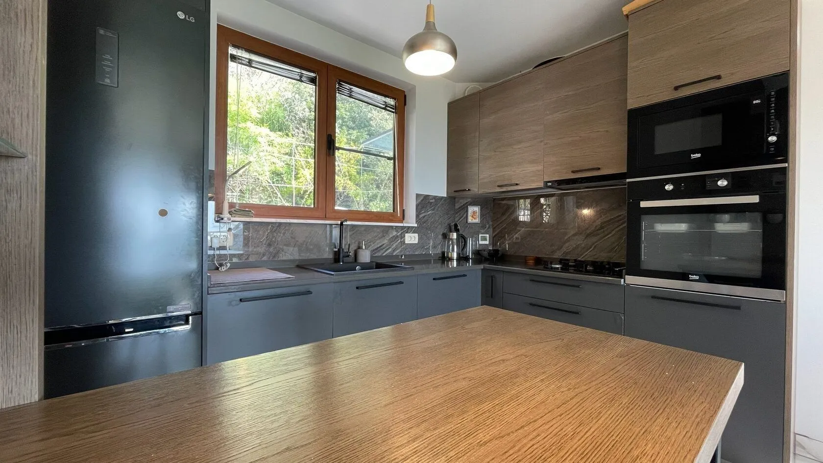 Prodaja, kuća, 250m², Budva, Crna Gora