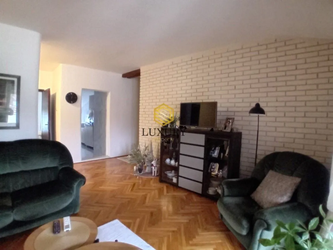 Sale, two bedroom apartment, 75m², Centar, Podgorica