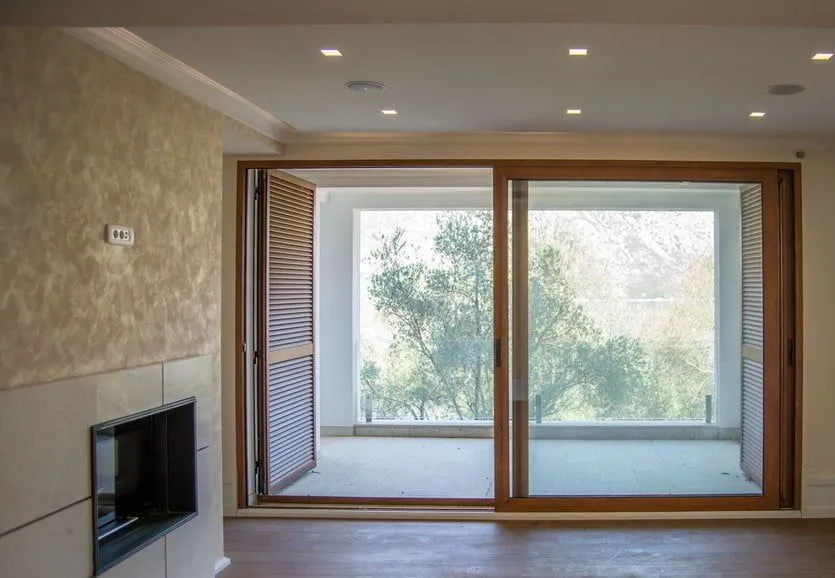 Sale, house, 584m², Stoliv, Kotor