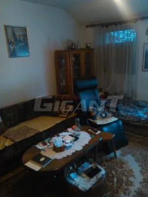 Prodaja, četvorosoban stan, 51m², Čukarica, Beograd