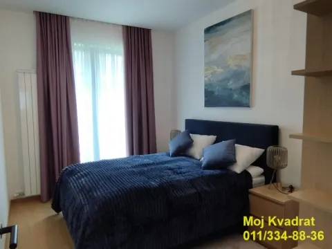 Izdavanje, trosoban stan, 81m², Stari Grad, Beograd - image 10