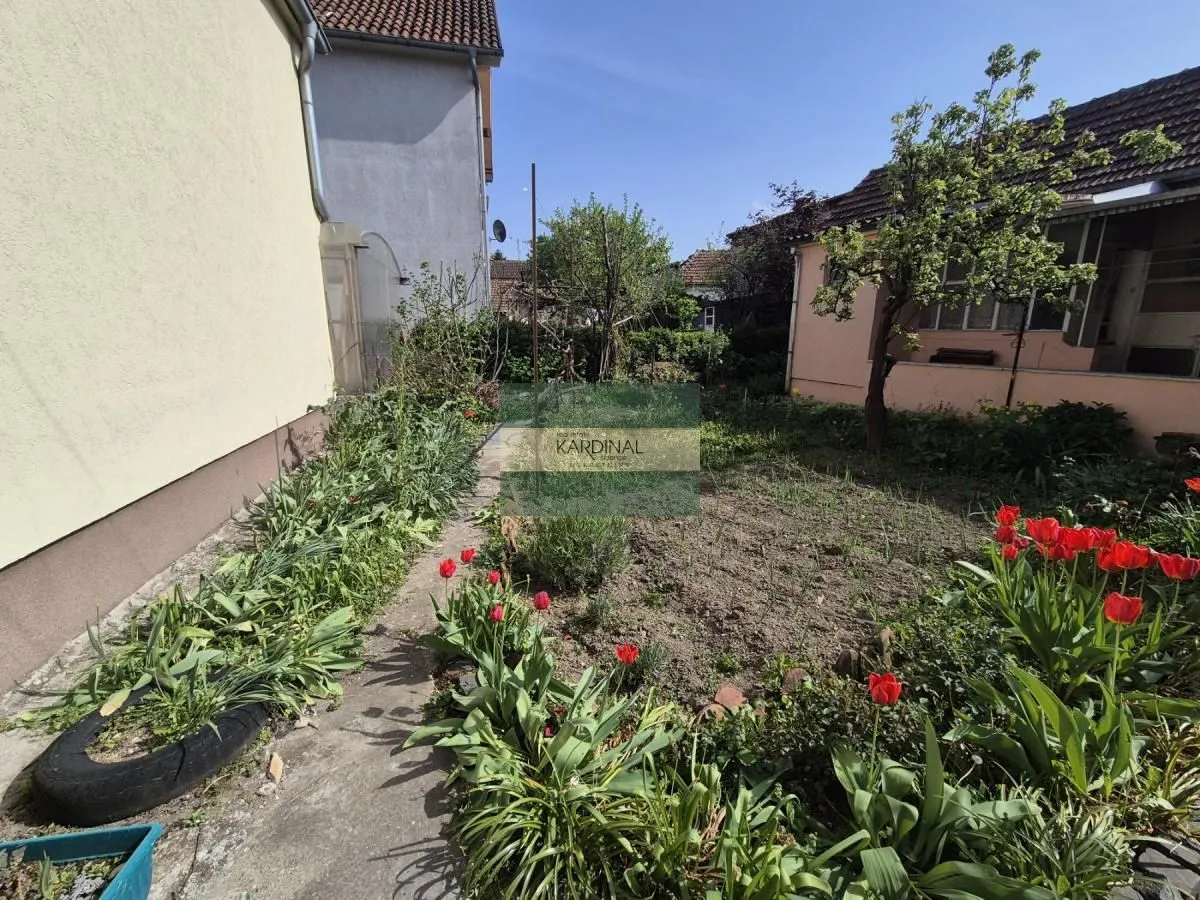Prodaja, kuća, 75m², Centar, Jagodina
