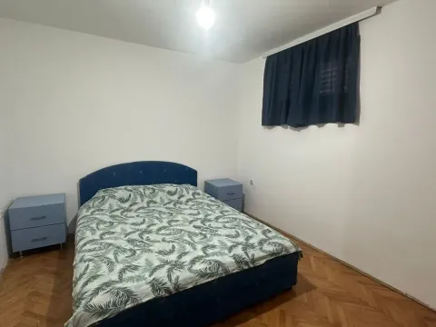 Izdavanje, jednosoban stan, 37m², Tološi, Podgorica - image 4