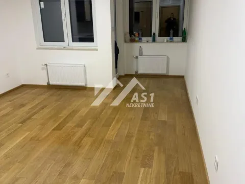 Izdavanje, stan, 31m², Sajam, Novi Sad Sve Podlokacije - image 3