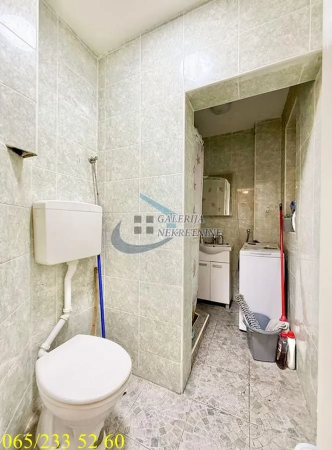 Prodaja, četvorosoban stan, 104m², Stari Grad, Beograd