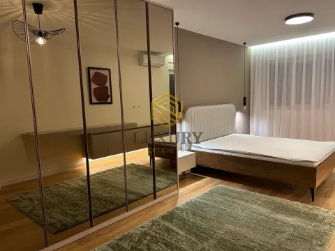 Rent, two bedroom apartment, 108m², Central Point, Podgorica - image 8