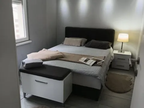 Rent, two bedroom apartment, 50m², Zvezdara Sve Podlokacije, Beograd - image 9