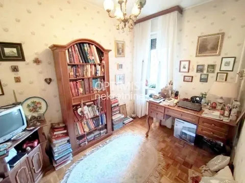 Prodaja, četvorosoban stan, 73m², Vračar Sve Podlokacije, Beograd - image 4