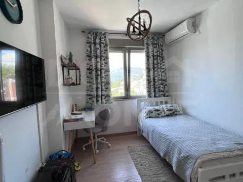 Izdavanje, dvosoban stan, 80m², Tivat, Crna Gora - image 10