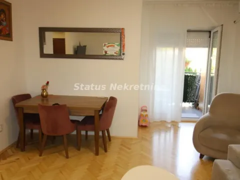 Prodaja, trosoban stan, 55m², Sremska Kamenica, Petrovaradin - image 2