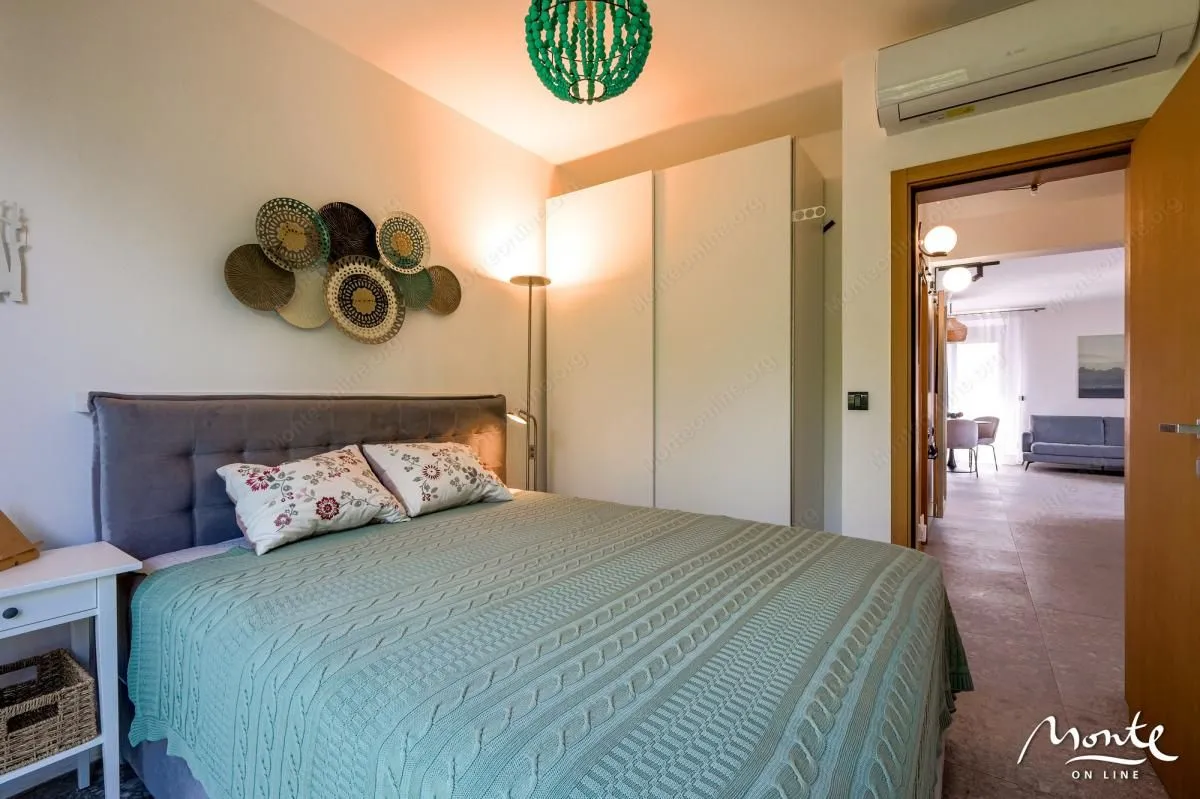 Sale, three bedroom apartment, 77m², Centar, Tivat