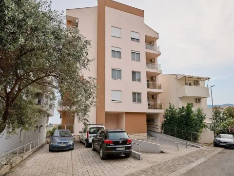 Sale, two bedroom apartment, 88m², Budva, Crna Gora - image 21