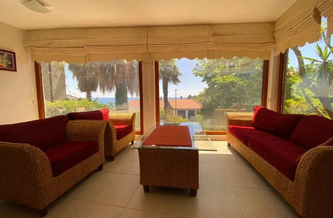 Sale, house, 217m², Petrovac, Budva