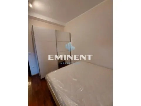 Rent, three bedroom apartment, 90m², Vračar Sve Podlokacije, Beograd - image 6