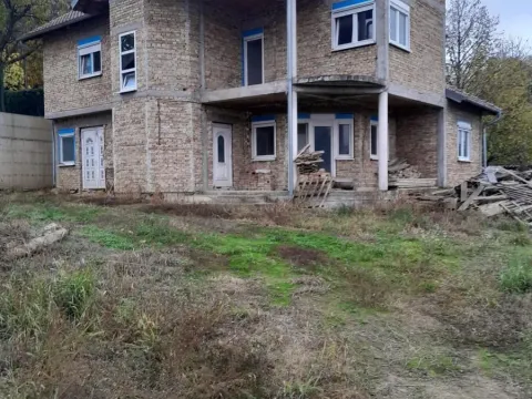 Prodaja, kuća, 208m², Sremska Kamenica, Petrovaradin - image 4