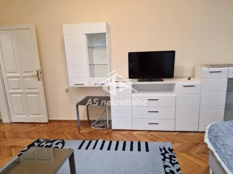 Rent, apartment, 45m², Stari Grad, Beograd - image 6