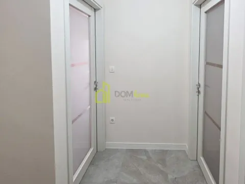 Izdavanje, dvosoban stan, Central Point, Podgorica - image 5